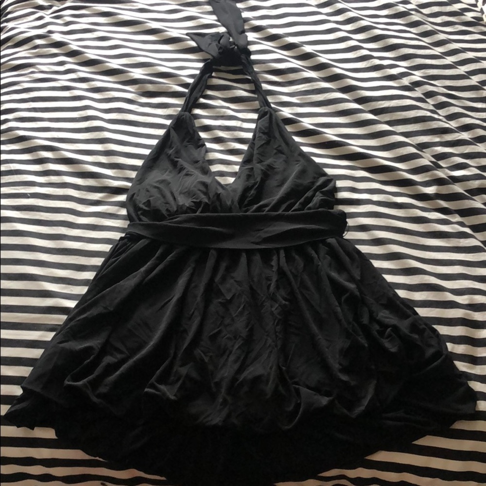 BCBG FIT AND FLARE HALTER TOP